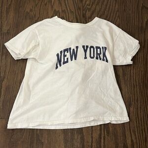 Brandy Melville- John Galt New York T shirt